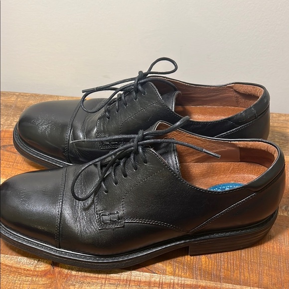 Florsheim Comfortech Black Oxford Shoes with Lace-Up Design, Mens 10 - Picture 3 of 8